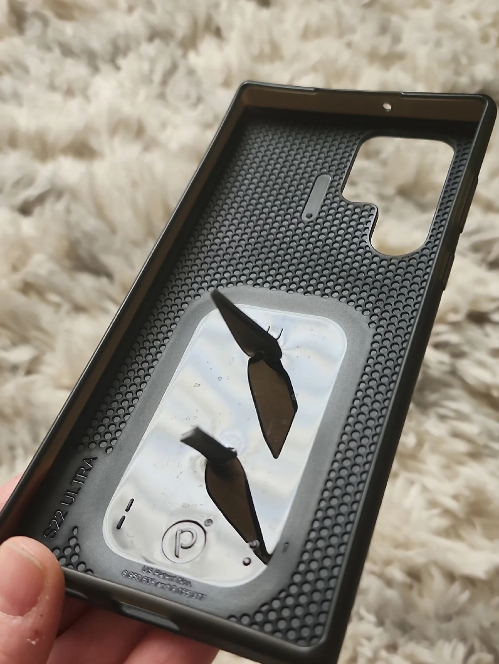 LOOPY CASE 